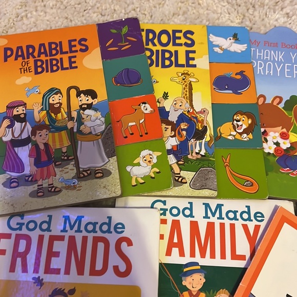 Bible readings for your toddler 🥰👌👏🫶 - Picture 2 of 8